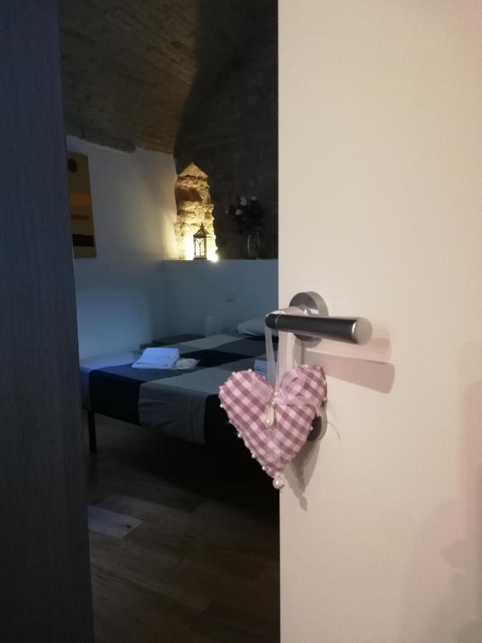 Appartamento Sant'Apollinare Asís Exterior foto